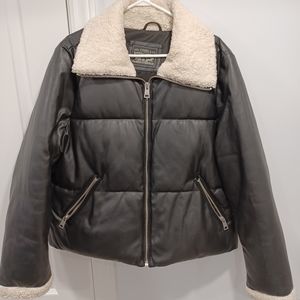 Levi puff jacket